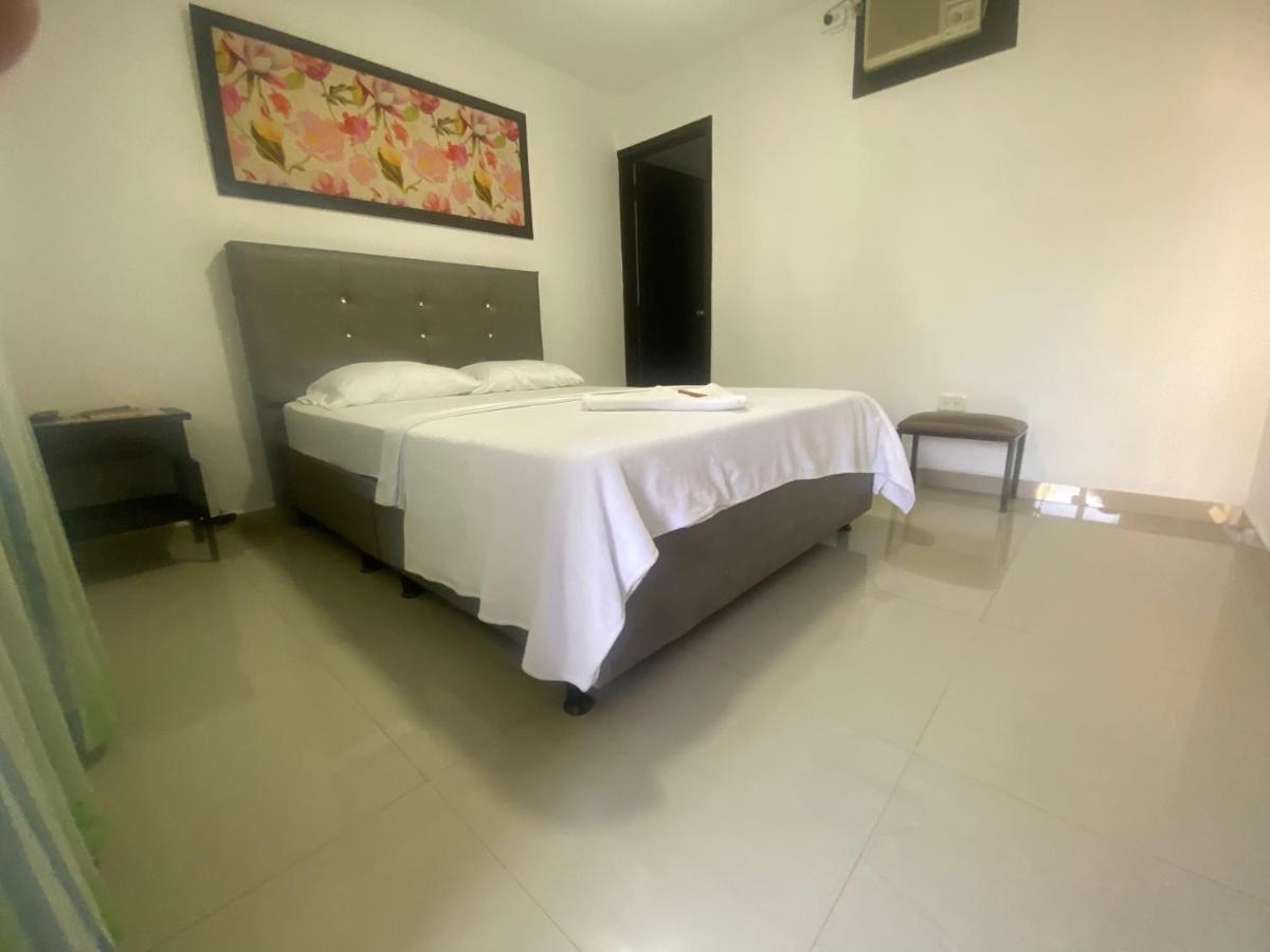 Hotel Colonial Plaza 부카라망가 외부 사진