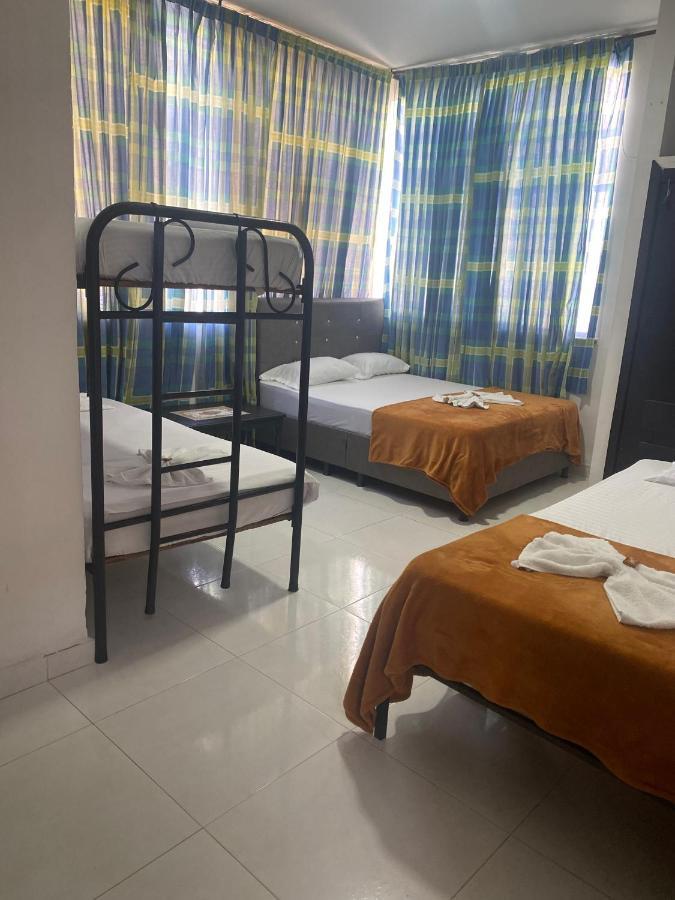 Hotel Colonial Plaza 부카라망가 외부 사진