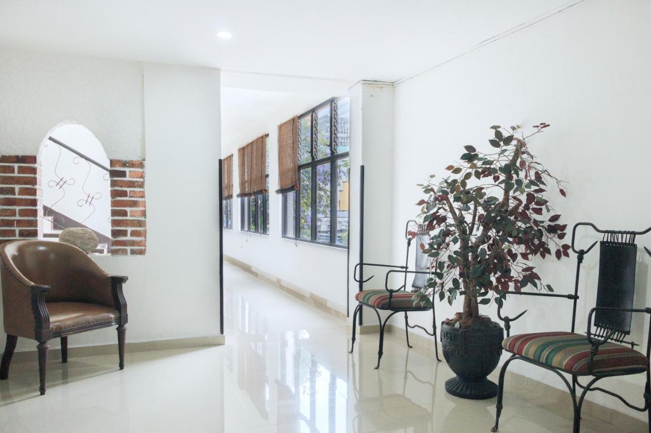 Hotel Colonial Plaza 부카라망가 외부 사진