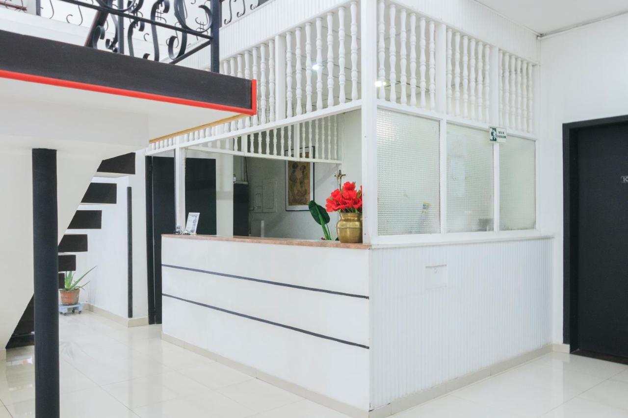 Hotel Colonial Plaza 부카라망가 외부 사진